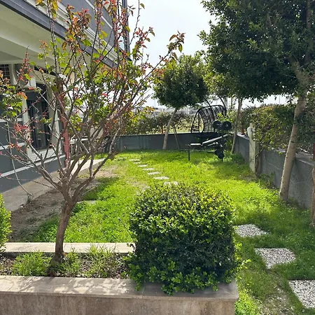 アパート With Pool In *