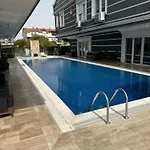 Διαμέρισμα With Pool In