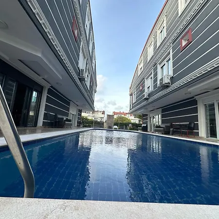 Daire With Pool In Antalya